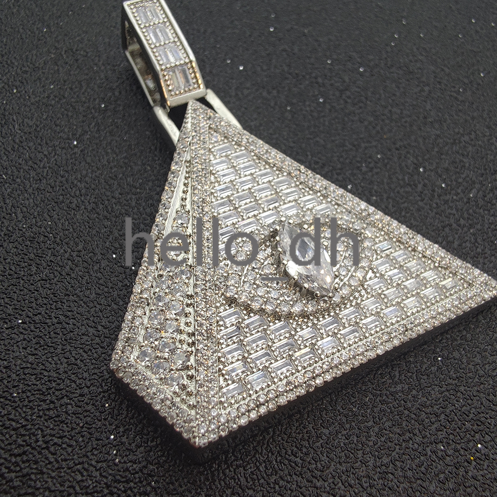 Hip Hop Iced Out Bling moissanite moissanite moissanite Triangle Eye Pyramid Pendants for Men Jewelry