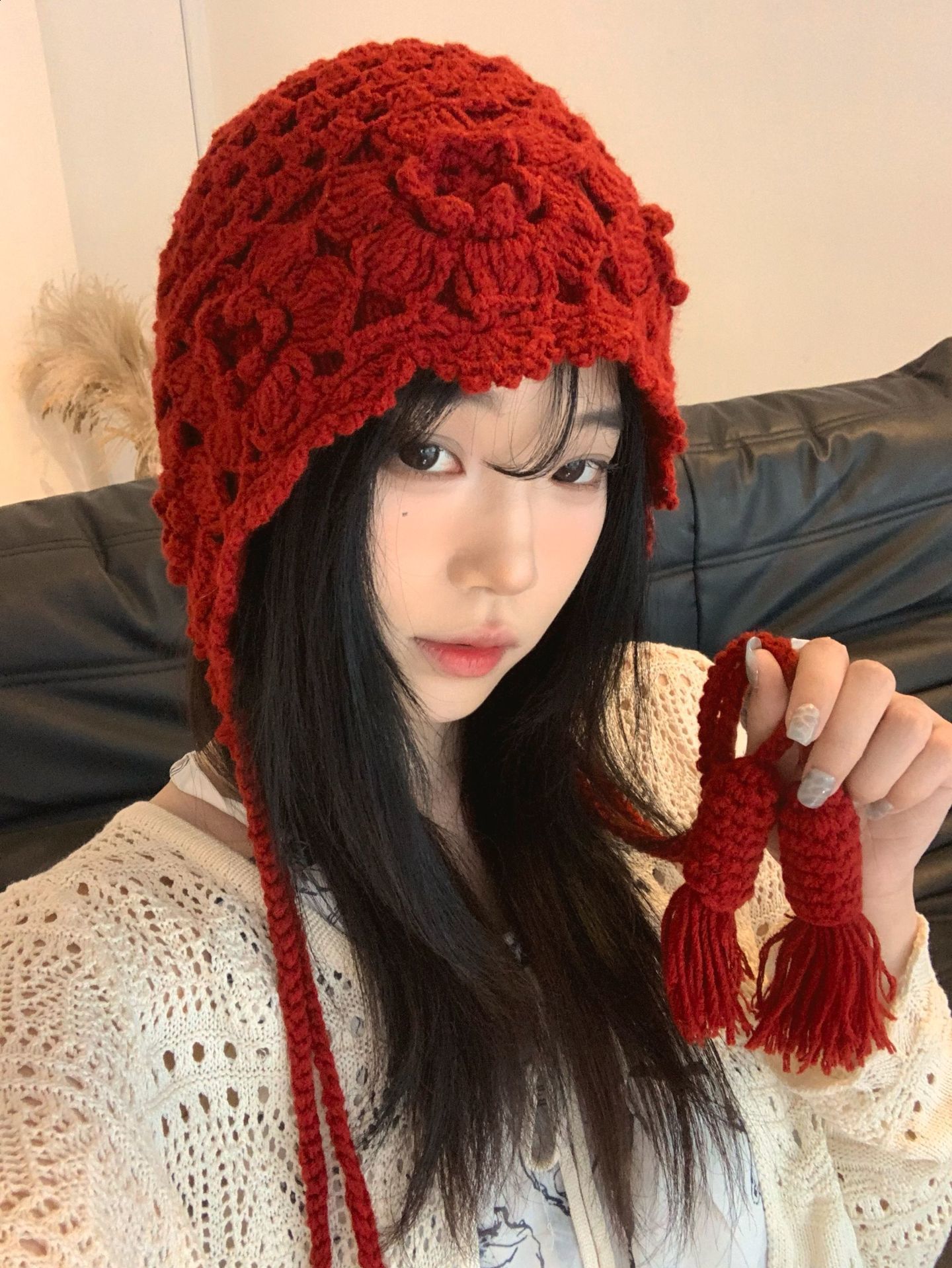 Ethnic Style Handmade Crochet Hat for Women Autumn and Winter Floral Hollow Knitted Hat Travel Photo Pullover Yarn Hat