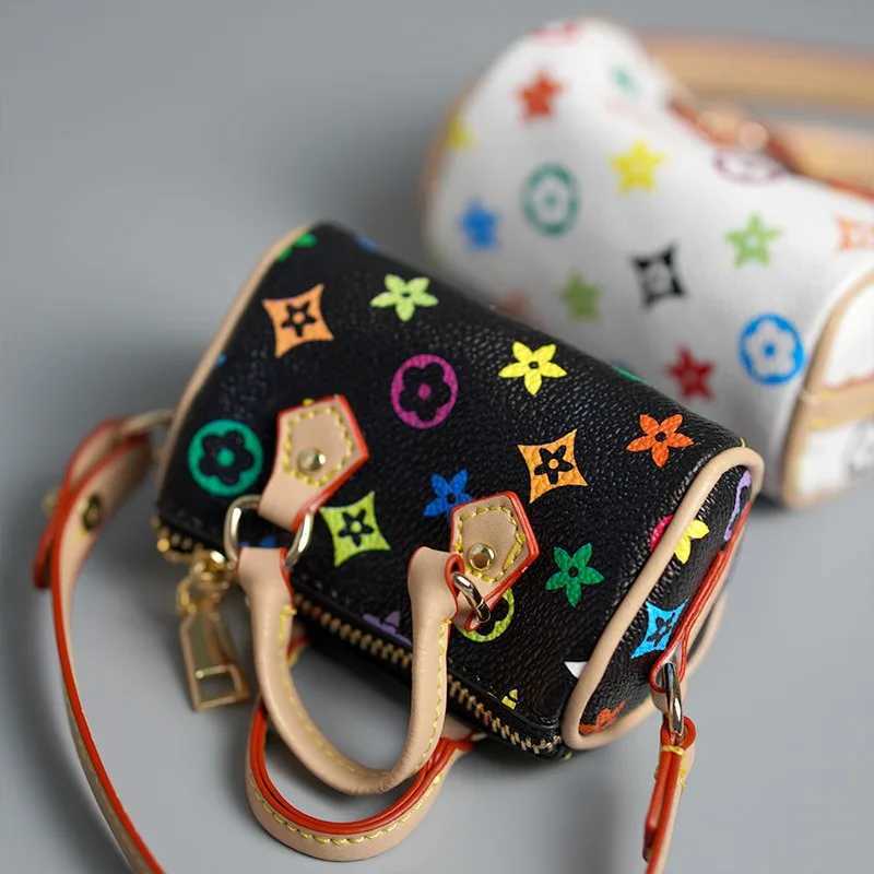 Mini Change Bag Mouth Red Envelope Presbyopia Shell Bag Earphone Bag Keychain Creative Trend Bag Pendant Jewelry Z250822