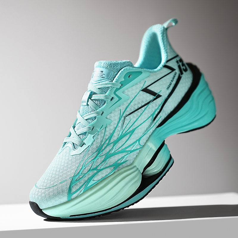 N HOT Designer free shipping Running Shoes Running shoes men comfortable breathable fashionable sports shoes couples thick soled