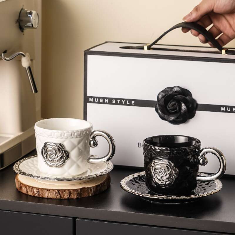 Creative Bow Ceramic Mug Internet Celebrity Gift with Lid and Spoon for Home Office Afternoon Tea Coffee Cup