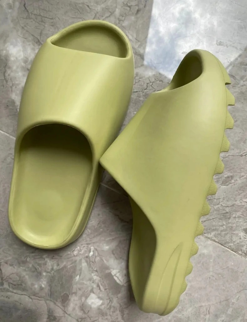 Slippers For Men Women Boy Girl Home Shoes Summer Flip Flops Soft House Beach Unisex Pillow Slides Child Adults Kids 250822