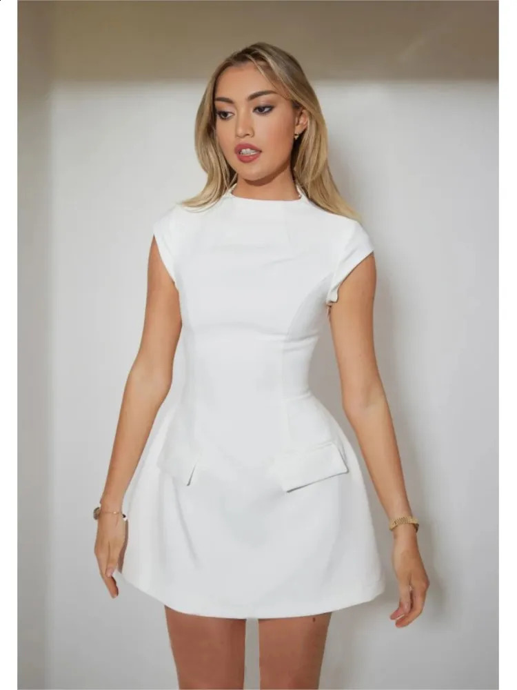 Casual Pretty Sleeveless Slim Mini Dress Women Summer Sexy O Neck High Waist Black Short Dresses Elegant 250823