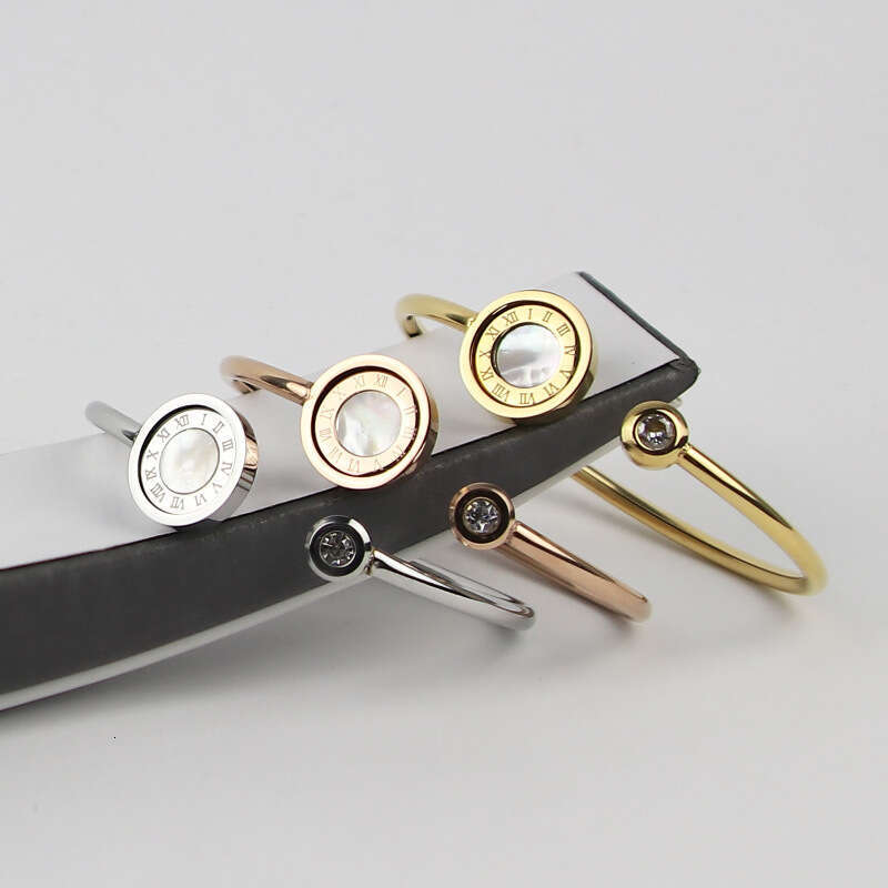 jewelry Screw Bracelet Fashion Luxury Jewelrys Trendy Bangle 18K Gold Plated Titanium Steel Diamond for Women Men Nail Bracelets Silver Classic Jewelr