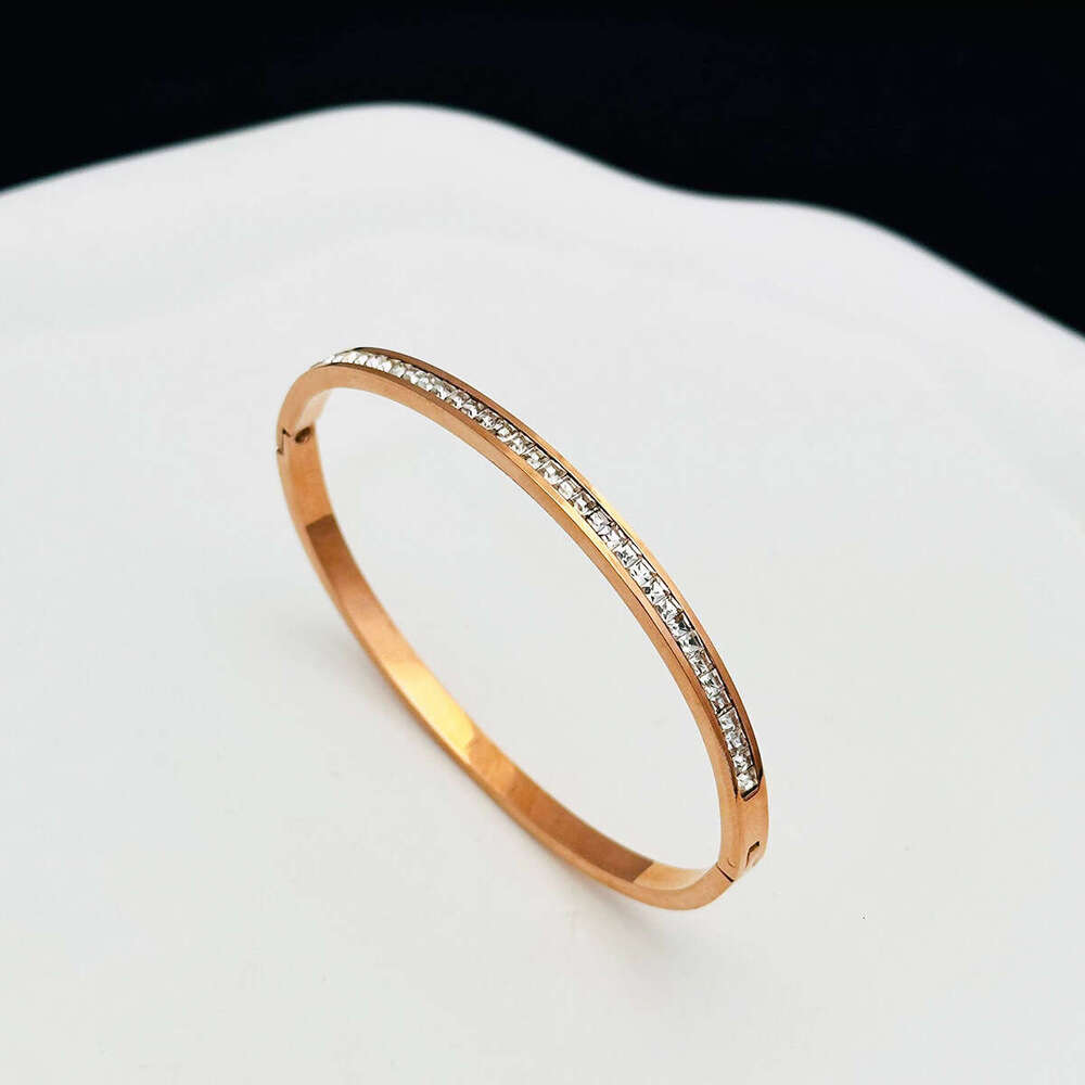 fashion bracelt oval diamond bracelets Nail Bracelet luxury Jewelry Men Women classic 18k gold silver rose Titanium steel cuff bracelet Festival gifts