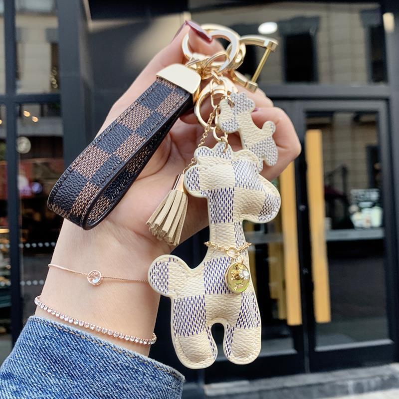 Luxurys designer Fashion style High-end Internet Celebrity Creative Car for Women, Leather Bear Keychain Pendant, Couple Backpack Decoration