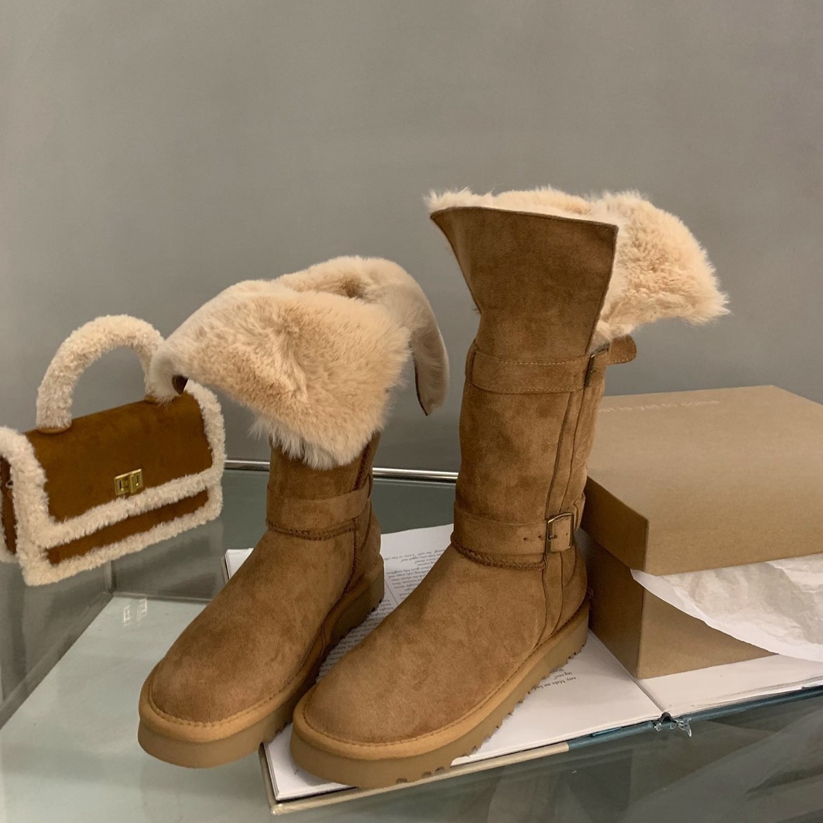 2025 New Design Versatile Fashion Snow Boots Winter Plush Anti Slip Long Boots Comfortable Soft Sole Women Winter Boots