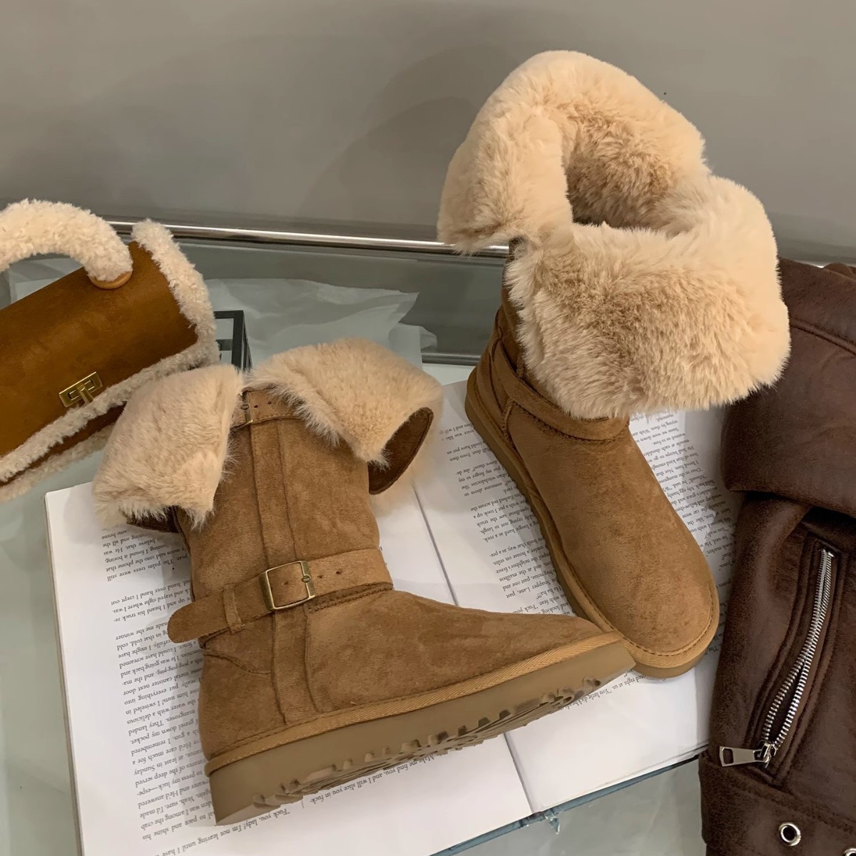2025 New Design Versatile Fashion Snow Boots Winter Plush Anti Slip Long Boots Comfortable Soft Sole Women Winter Boots belt Buckle is detachable Free