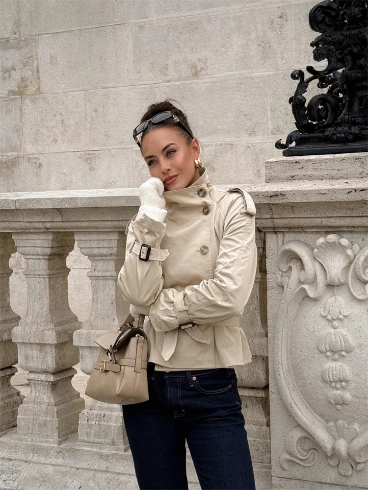 Spring Short Windbreaker Women Fashion Stand Collar Long Sleeve Double Breasted Jackets 2025 Office Lady Belt Trench Coats 250822