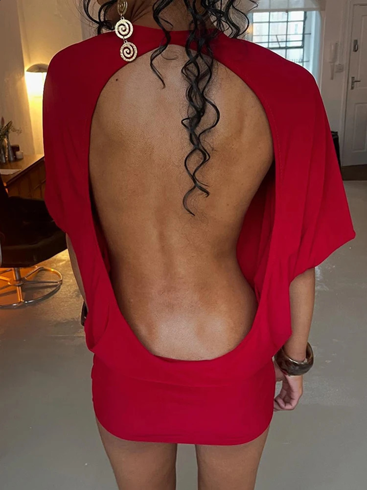 Cute Solid Backless Women Mini Dress Trend Summer Sexy Chic Half Sleeve Crew Neck Body-shaping Frock Mujer Simple Party Wear 250823