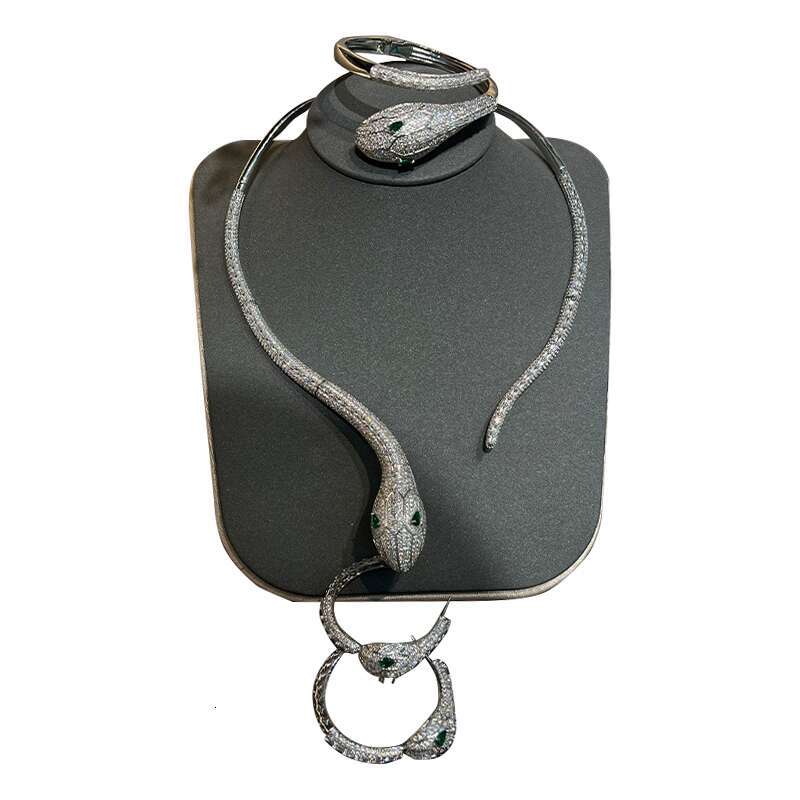 Luxury Jewelry Sets Diamond Fashion Women Bracelet Earrings Necklace Valentine's Day Birthday Good Gift earrings bracelet necklace