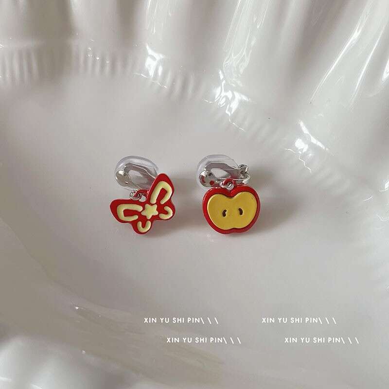 Sweet and lovely butterfly Earrings for Women Jewelry Charm Tiny Opal Moon Star Earrings Star White Fire Opal Stud Earring Petite Minimalist