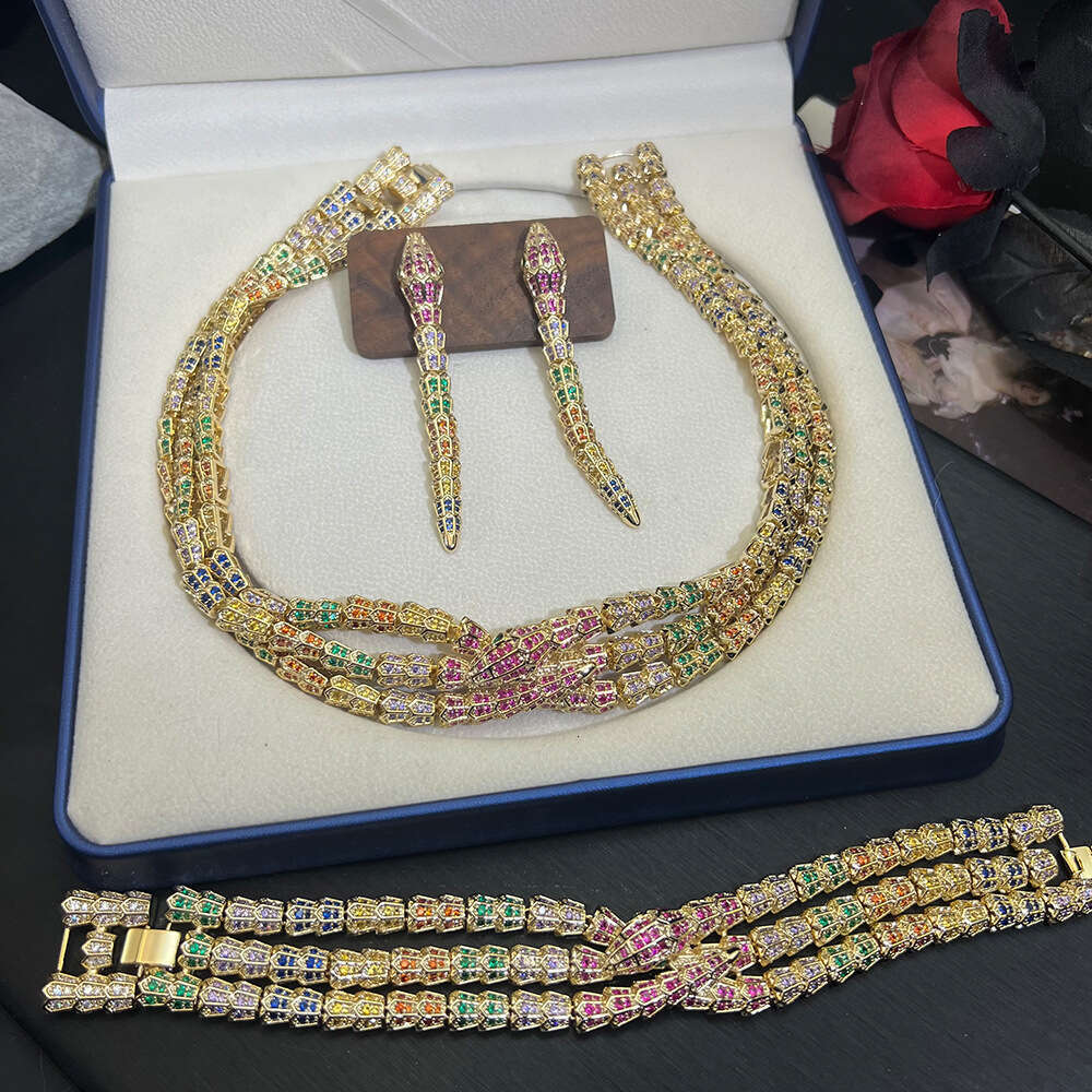 Fashion Women top necklace Luxury Jewelry Sets Diamond Bracelet Earrings Necklace Valentine's Day Birthday Good Gift