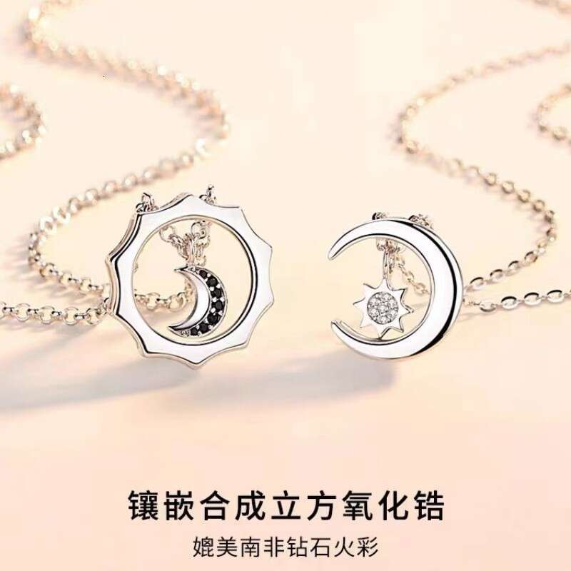 Necklaces Valentines Day Gift necklace luxury jewelry necklace Luxury Necklaces For Women Diamonds Love Metal Chain Thin Letter Pendant Charm