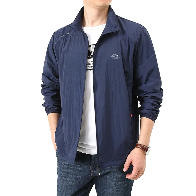 2025 Mens Summer Sun Protection Jacket UltraLight Thin SkinFriendly Breathable UV Proof Fishing Ice Silk Sunscreen Coat251009