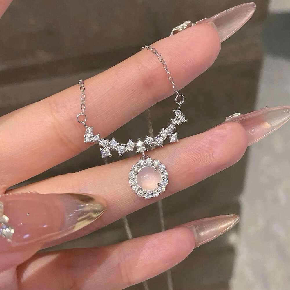 luxurious diamond chain necklace elegant Malachite jewelry for ladies chain pendant bracelet heart-shaped necklace gold necklace