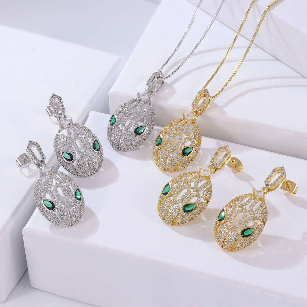 Necklaces Chain Women Christmas Gifts Luxury Jewelry Sets Letter Earrings Necklace Ear Stud 18K Gold Plated Pearl Diamond Geometric Pendants