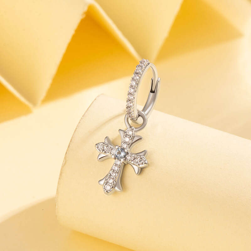 Luxury Jewelry Pave White Sapphire Diamond earings Stunning Dangle Earrings Gemstones Party Women Tassels Wedding Drop Earring