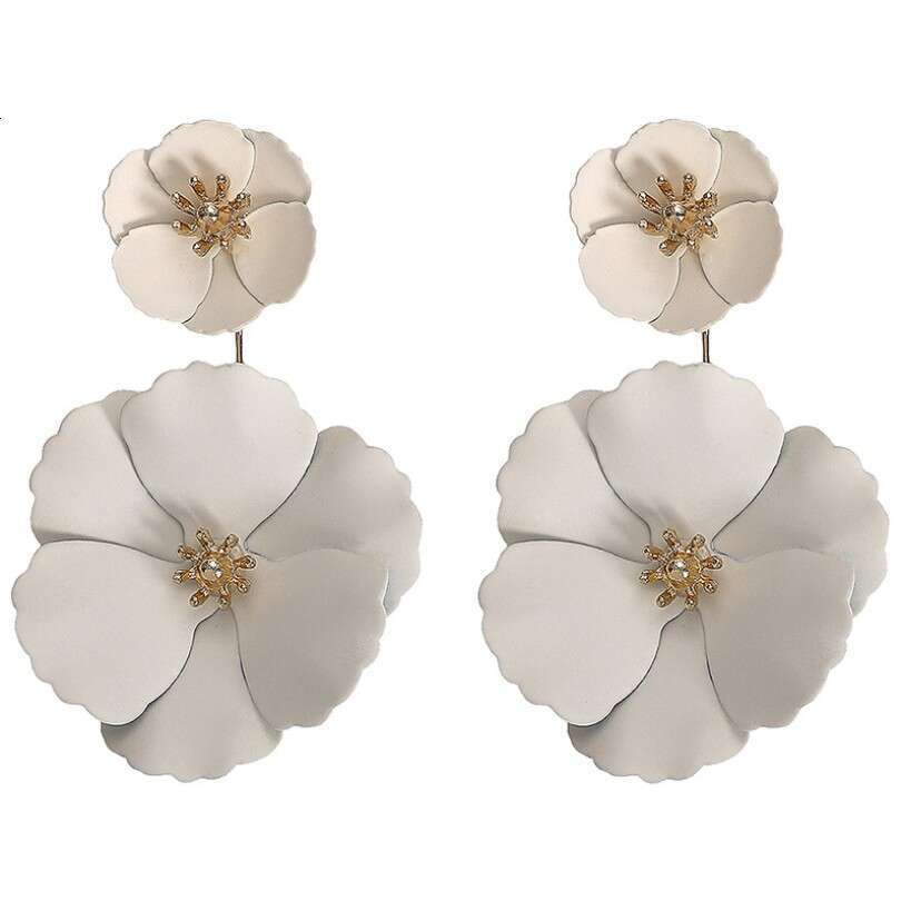 earrings Water Grass Stud Earrings for Women Trendy Ladies Daily Accessories Fashion Jewelry Female Girls Gifts Decoration