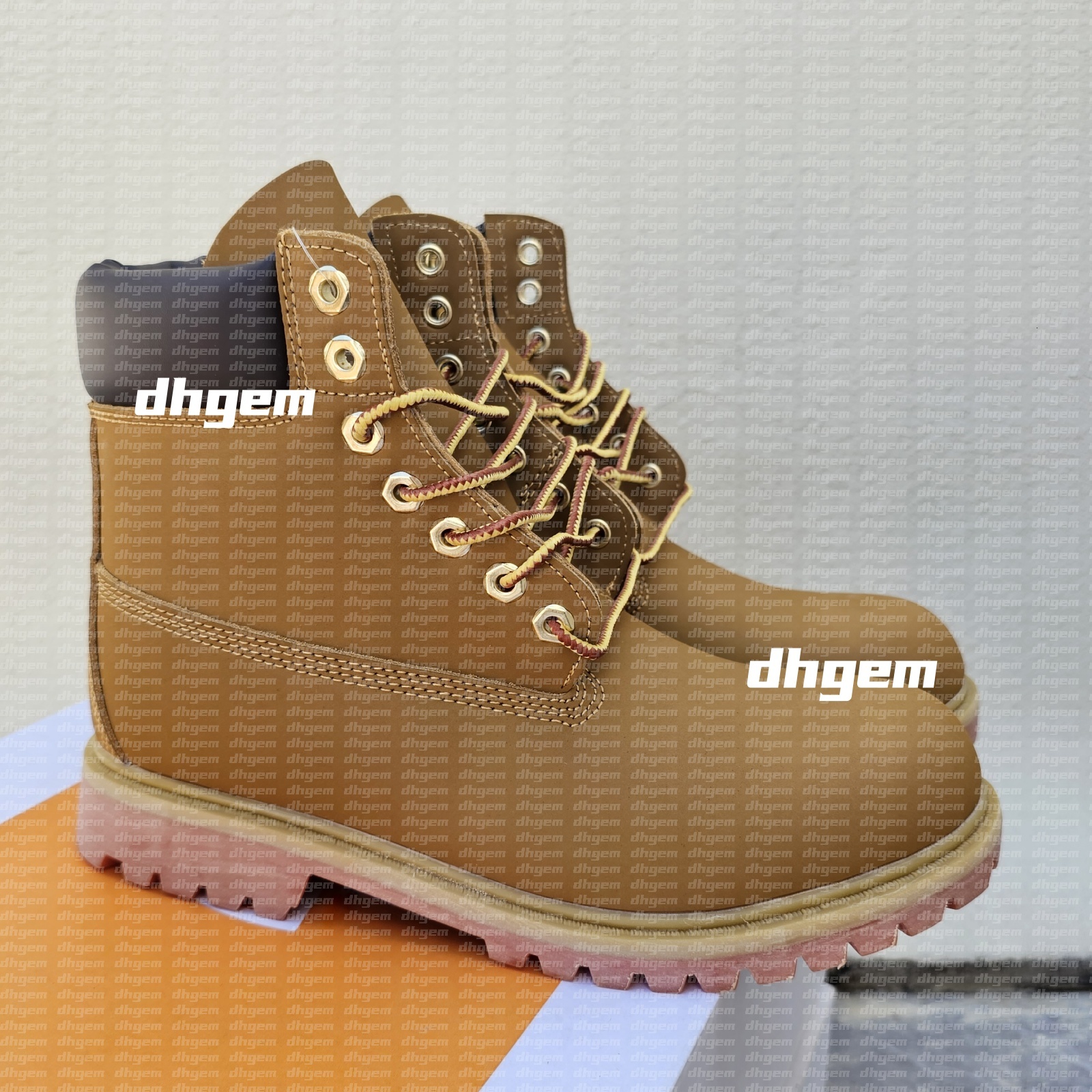 TOP boot Designer luxury Boots Shoes Outdoors for men women Boots Waterproof Ankle Classic Martin Shoe Yellow Red Blue Black Hiking Motorcycle Boots size 36-46
