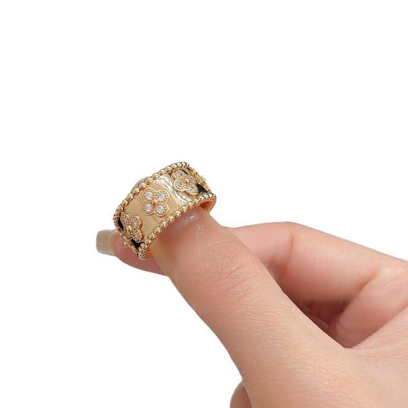 rings for women Ttitanium steel rings diamond love ring men women wedding couples engagement luxury jewelry gift plated silver gold Dhgate