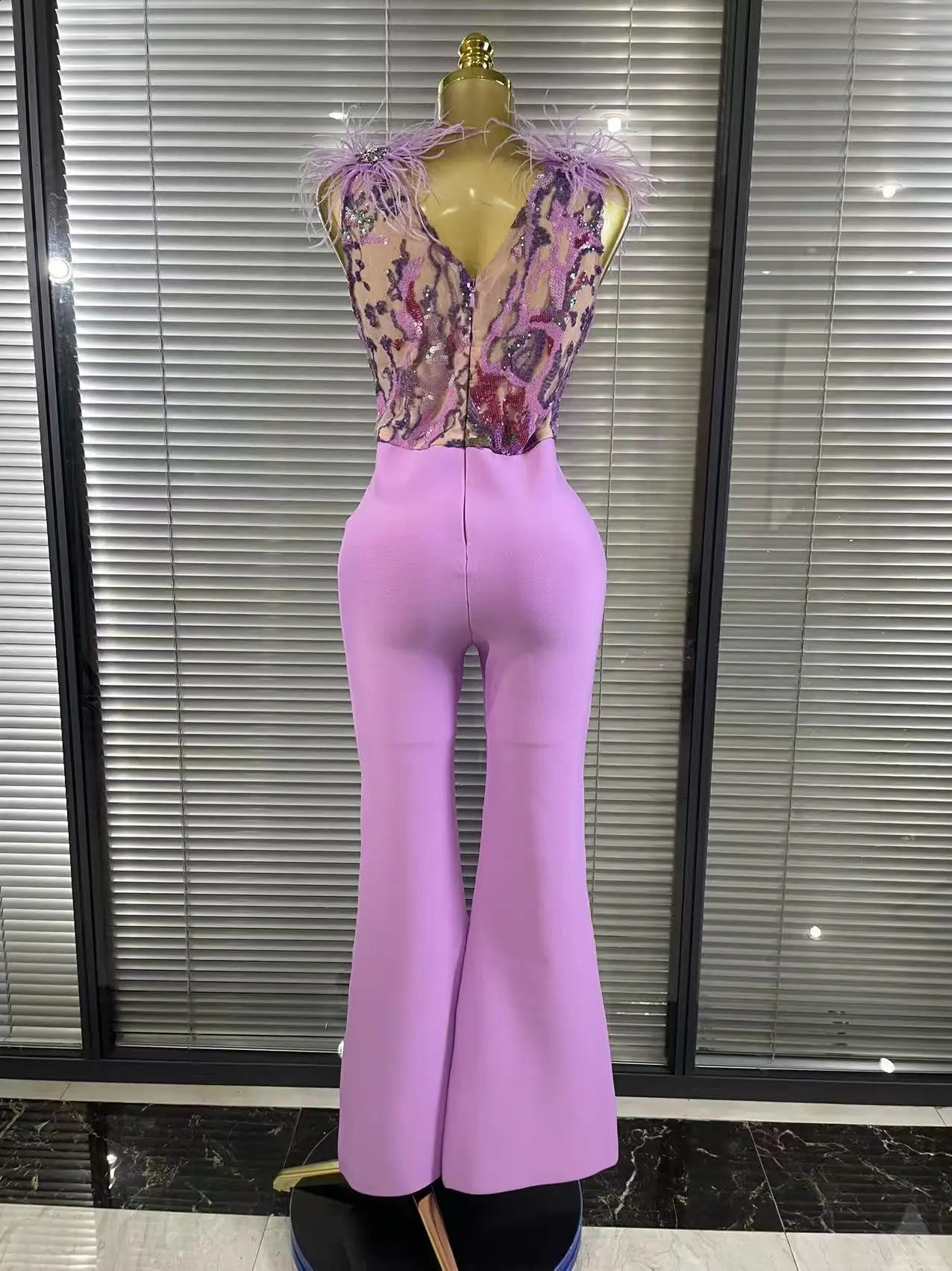 Light Purple Women Sleeveles Sexy V-Neck Shinning Sequins Feathers Bodycon Bandage Long Jumpsuit Nightclub Party Celebrate Wear 250823