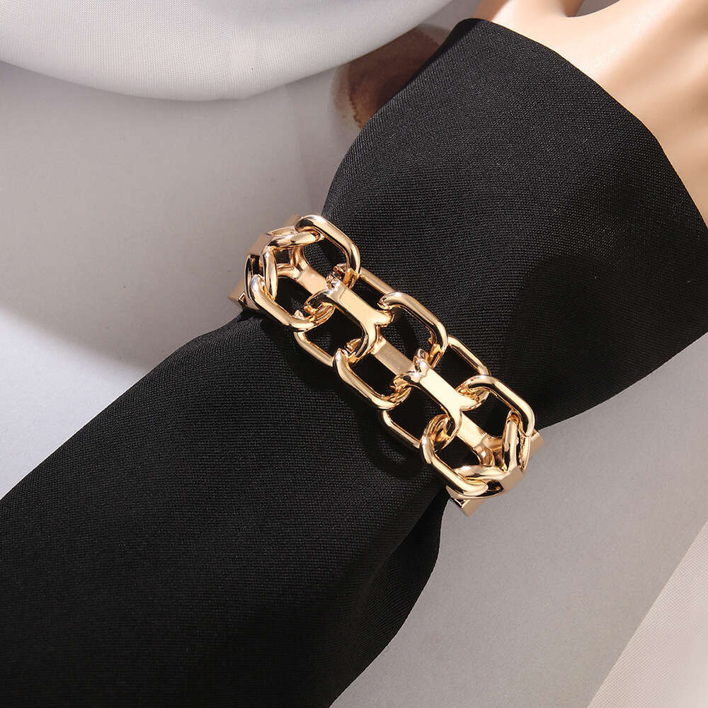 Bracelet Fashion bracelets luxury bangle Jewelry designer jewelry woman Copper charm bracelet women Men Chain Wrist for Women