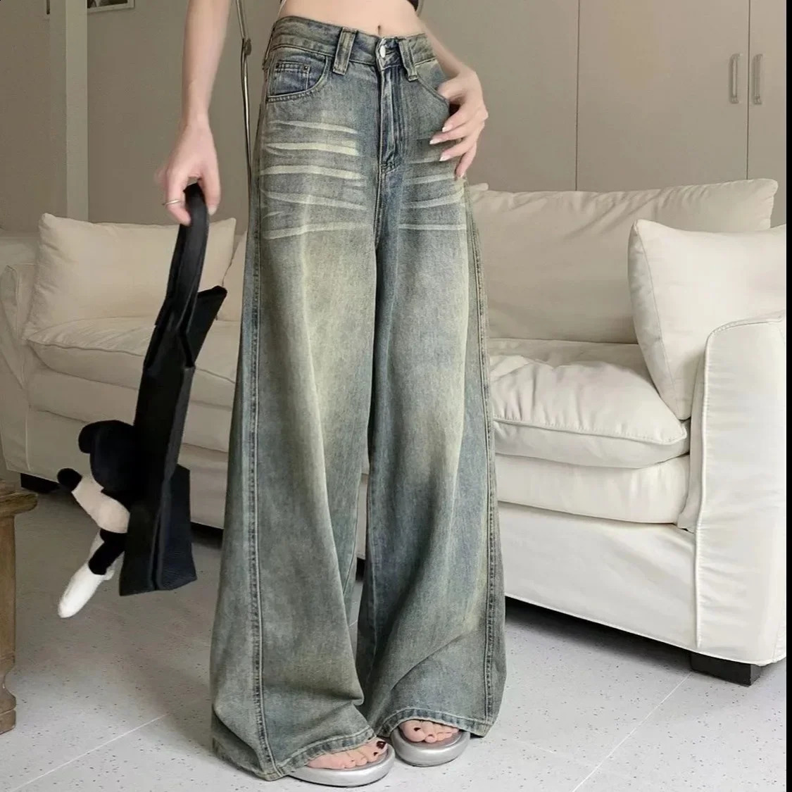 Vintage WideLeg Jeans Womens LooseFit HighWaisted Slimming Casual StraightLeg Long Pants On The Ground Z260313