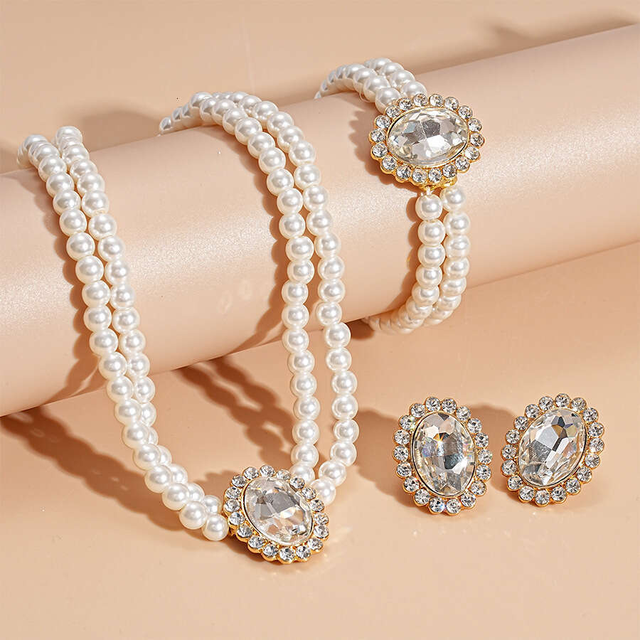 love ring Luxury Love Pearl Earrings Exaggerated Noble Necklaces Emerald Heart Danglers Jewelry Sets Birthday Gift Anniversary