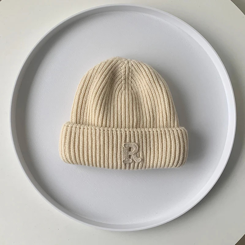 Fall Winter rens hats Cute knit hats for s and s woollen hats letter R 250822