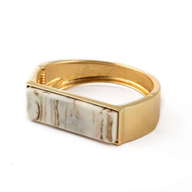 luxury jewelry fashion jewelry gold plated steel bangle bracelet elegant smooth surface gift ideal for stylish women look