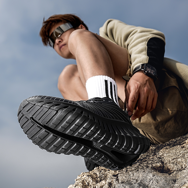 N HOT Designer free shipping Running Shoes Running shoes lightweight anti slip sports shoes mens shoes