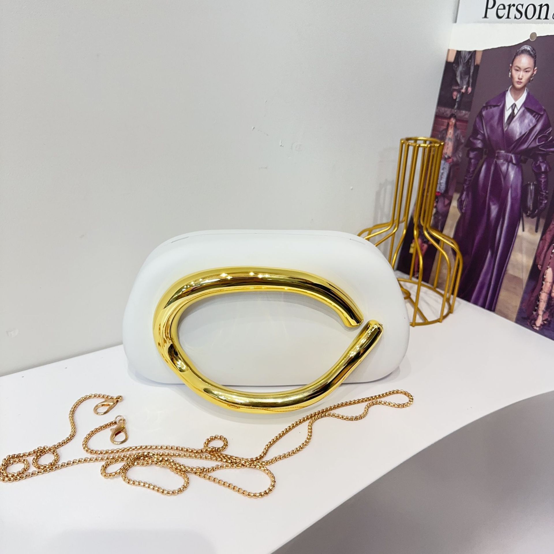 European And American Cross-border Trend Classic Round Luxury Bag Box Designer Bag Clutch Evening Bag Acrylic Bag Retro Metal Handle Shoulder Crossbod