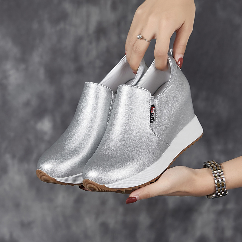 White Wedge Shoes Women Sneakers Spring Autumn Hidden Heels Ladies Loafers Shoes Casual Comfort Wedges Platform Female Shoes 240615