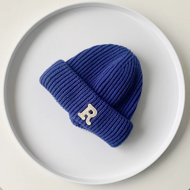 Fall Winter rens hats Cute knit hats for s and s woollen hats letter R 250822