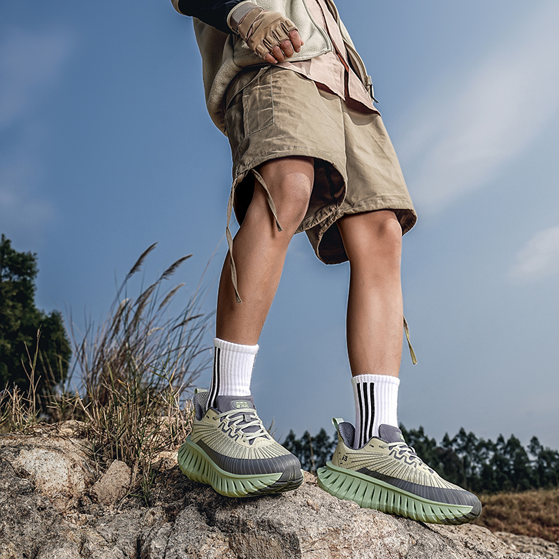 N HOT Designer free shipping Running Shoes Running shoes lightweight anti slip sports shoes mens shoes