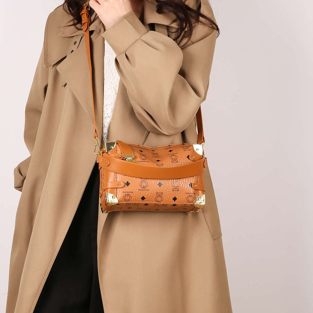 New Handheld Soft Box High-end Fashion Print Color-blocking Light Luxury Handbag Single Shoulder Crossbody Women's Bag