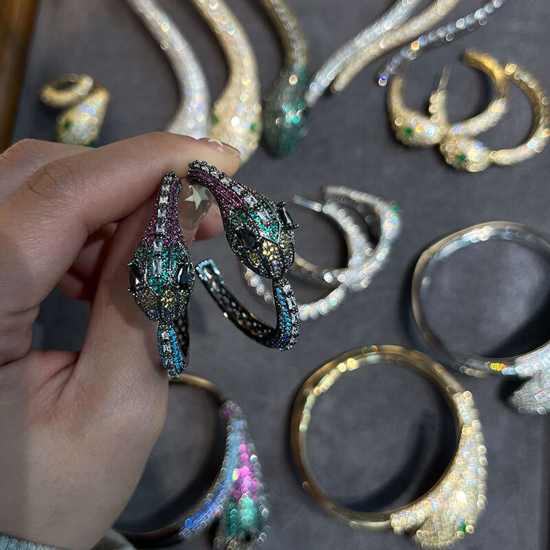 Luxury Jewelry Sets Diamond Fashion Women Bracelet Earrings Necklace Valentine's Day Birthday Good Gift earrings bracelet necklace