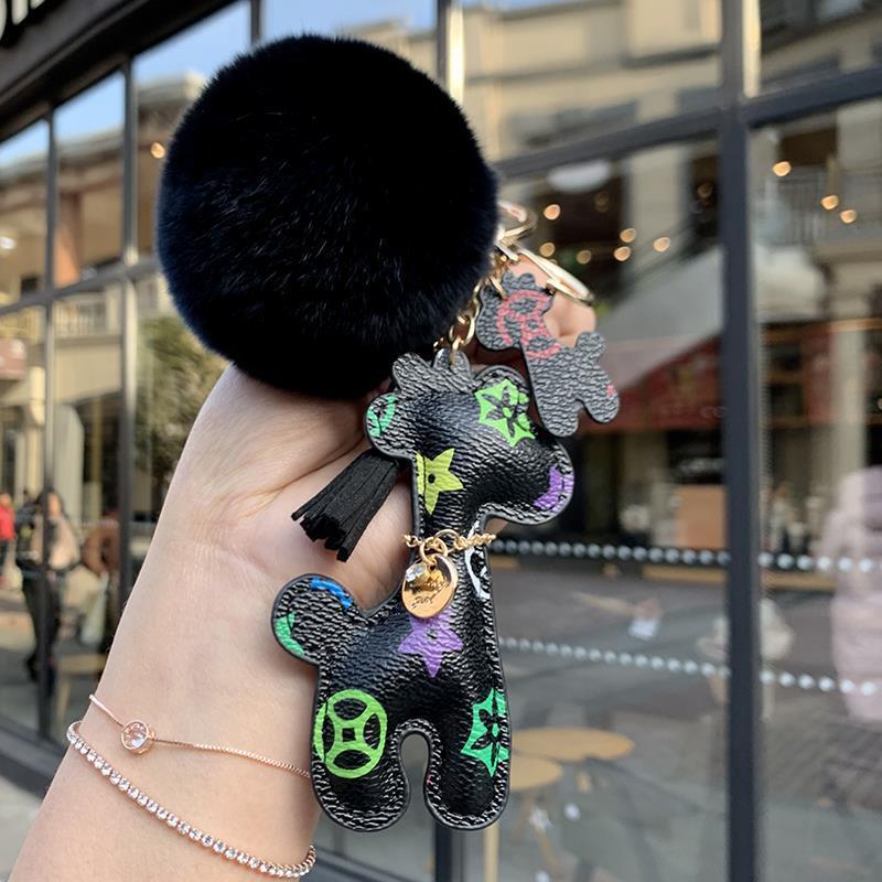 Luxurys designer Fashion style High-end Internet Celebrity Creative Car for Women, Leather Bear Keychain Pendant, Couple Backpack Decoration