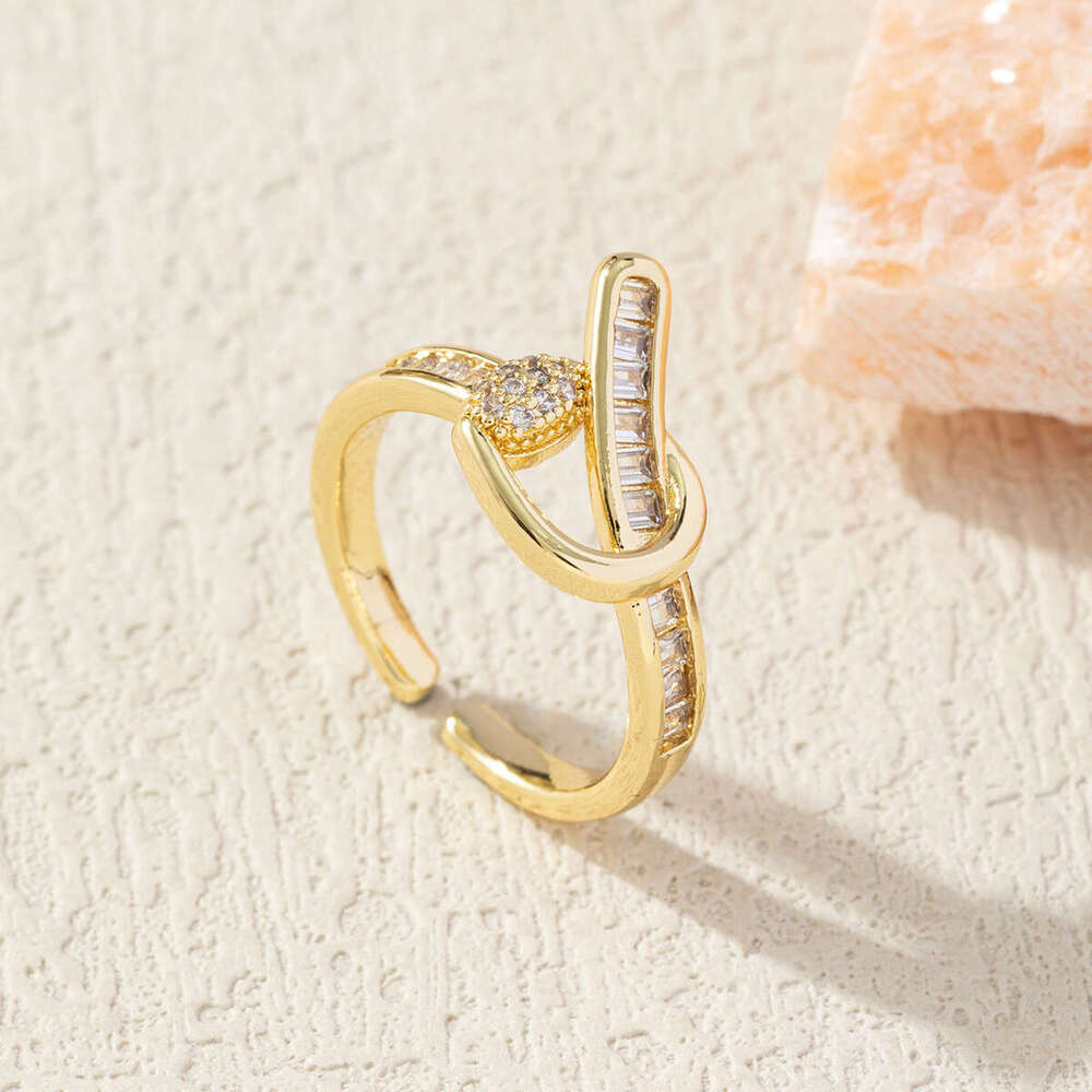 Fashion simple Knot ring High Quality Ring Luxury For Rings Diamond Double Cluster Rings Women Letter Jewelry Valentines Day Gift Wedding