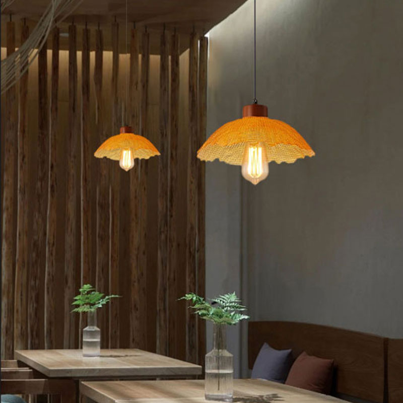 Rustic Hanging Chandelier Lamp - Classic Design Ideal for Restaurants & Bars