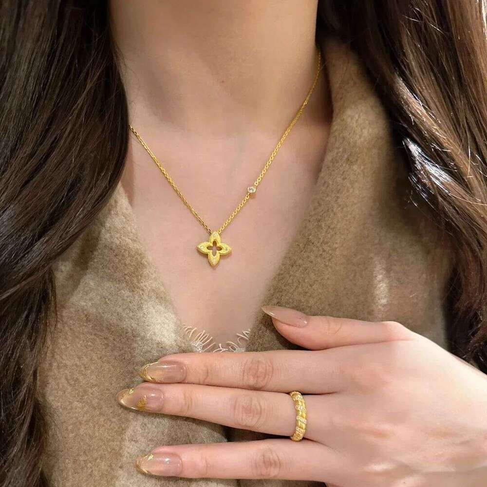 New Chain Neklace Fashion Women Wedding Lovers Gift Jewelry Sets Jewelry Sets Bracelets Earrings Necklace luxury jewelry moissanite chain