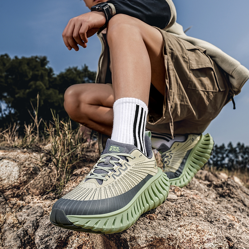 N HOT Designer free shipping Running Shoes Running shoes lightweight anti slip sports shoes mens shoes