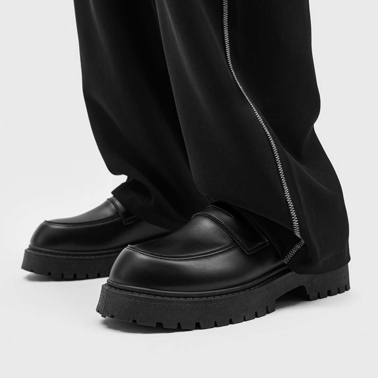 2025 new men's casual leather shoes business simple thick soled height increasing workwear shoes size 39-44