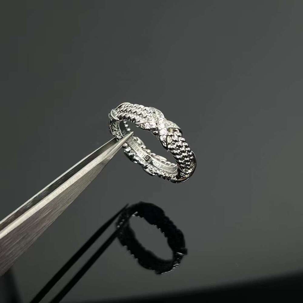 luxury earrings High Version And Heavy Craft Fashion Cross X Color Bead Ring For Women Niche Design High End Sense Jewelry