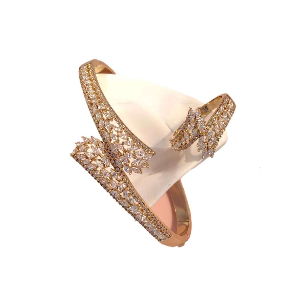 Luxurys Knot Bracelet Adjustable Personality Bracelet Simple Knotted Bracelets Opening Bracelet Micro Set Shiny Casual Style Wristband Couple Gift