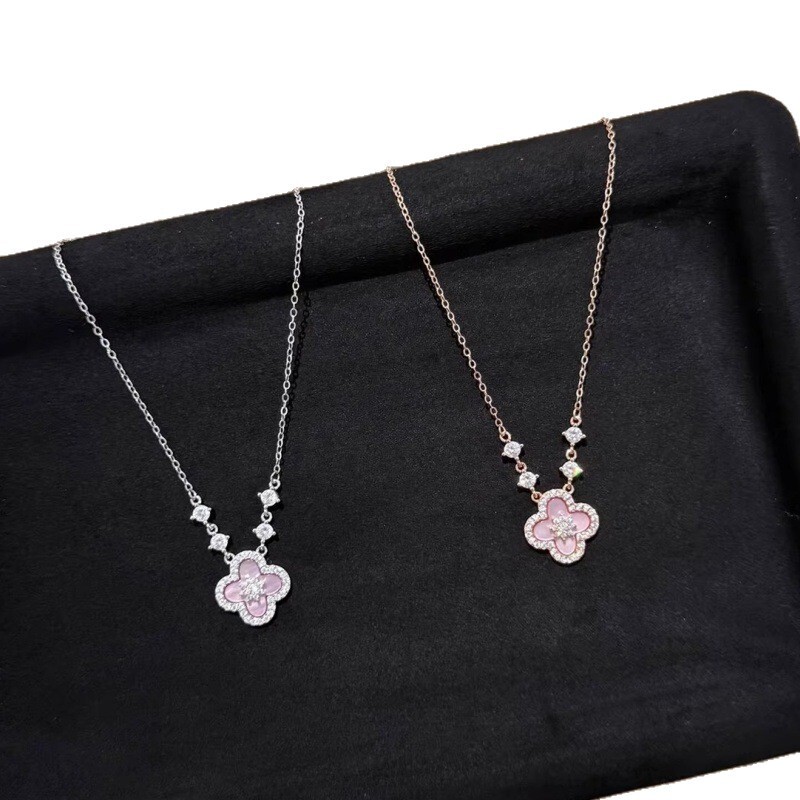Vintage Second-Hand Cherry Blossom Pink Mother-of-Pearl Four-Leaf Clover Necklace for Women Light Collarbone Chain