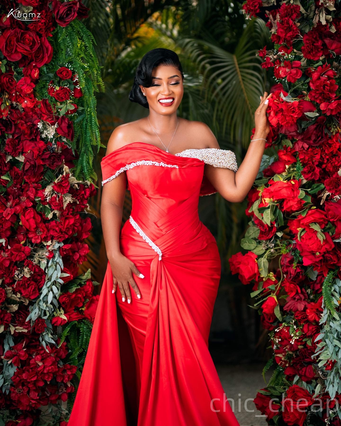 Mermaid Red Prom Dresses 2025 Strapless Beaded Satin Elegant Evening Formal Party Second Birthday Engagement Gowns Plus Size Dress For Special Occasio