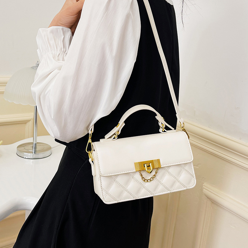 2025 New Women's Crossbody Designer Bag Bag Autumn Versatile Fashion Handbag Quilted Small Square Bag Luxury Bag High-end Small Tote Bag