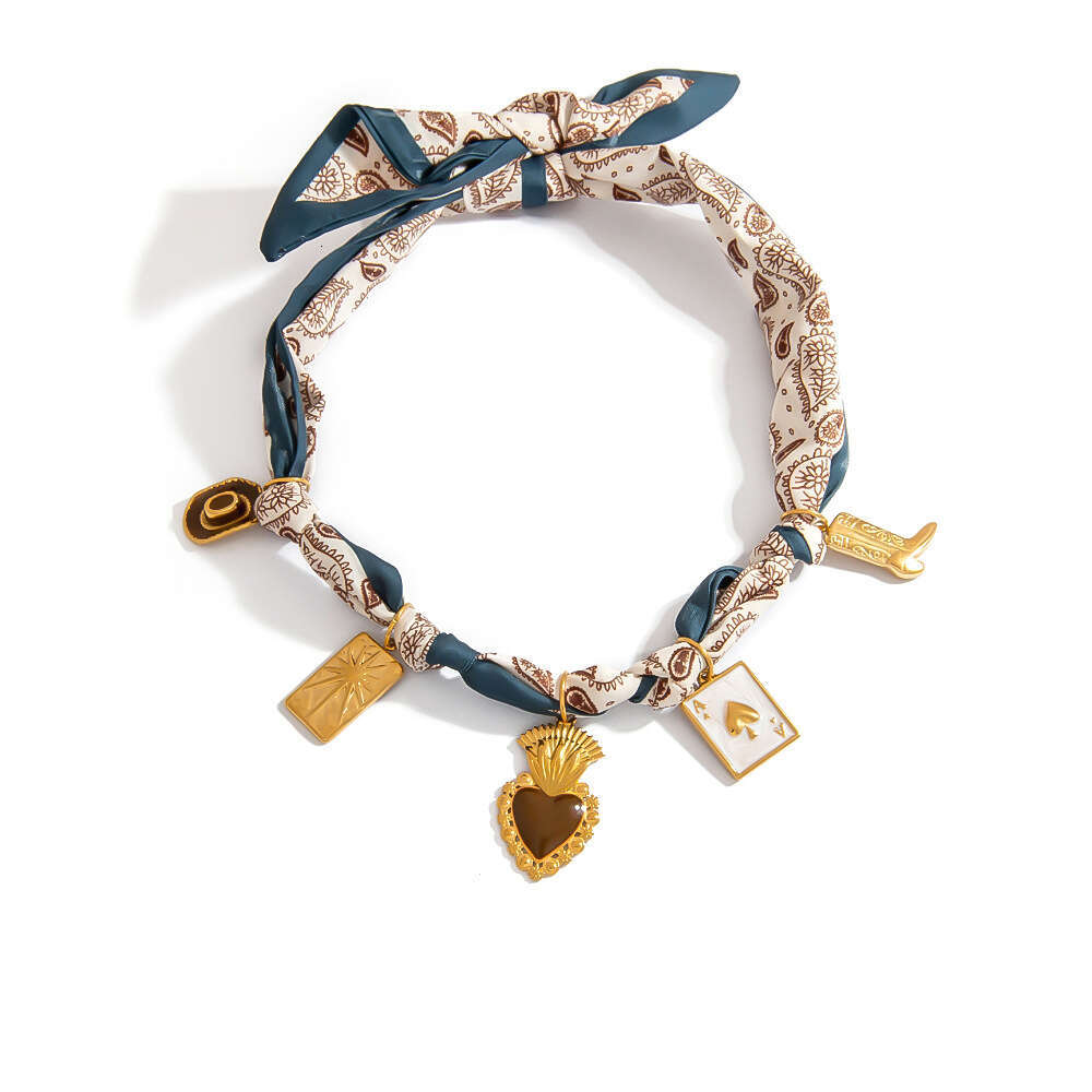 luxury jewelry Knot DIY Necklace Light High end Cashew Flower Pattern Pendant Gold Color-retaining Collarbone Chain